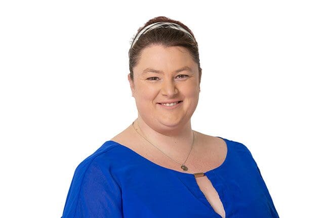 Mel-Holdem_MG_8859web