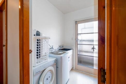 131665499__1737492085-131665499__1737421263-148063-YH20027-