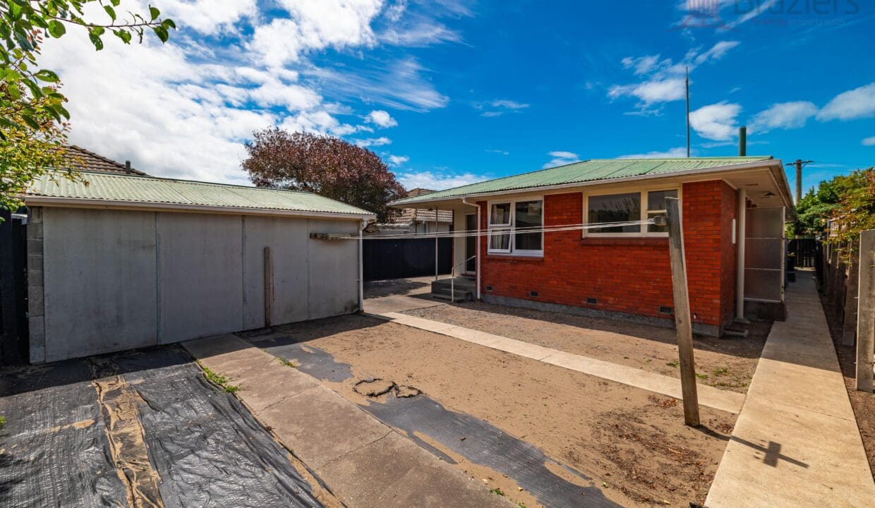 131665601__1737492085-131665601__1737421287-148169-JYH20053-HDR