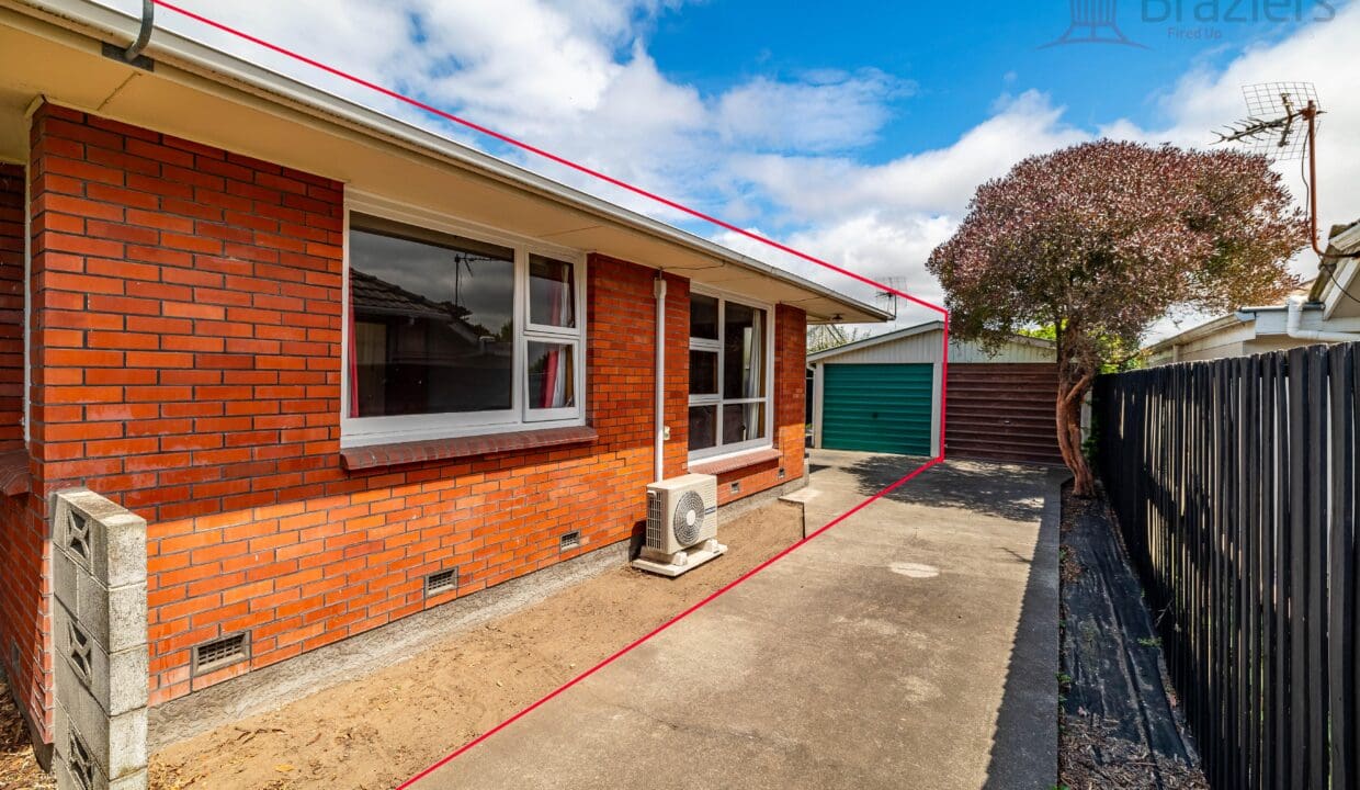 131665645__1737492085-131665645__1737421292-136671-JYH20056-HDR-