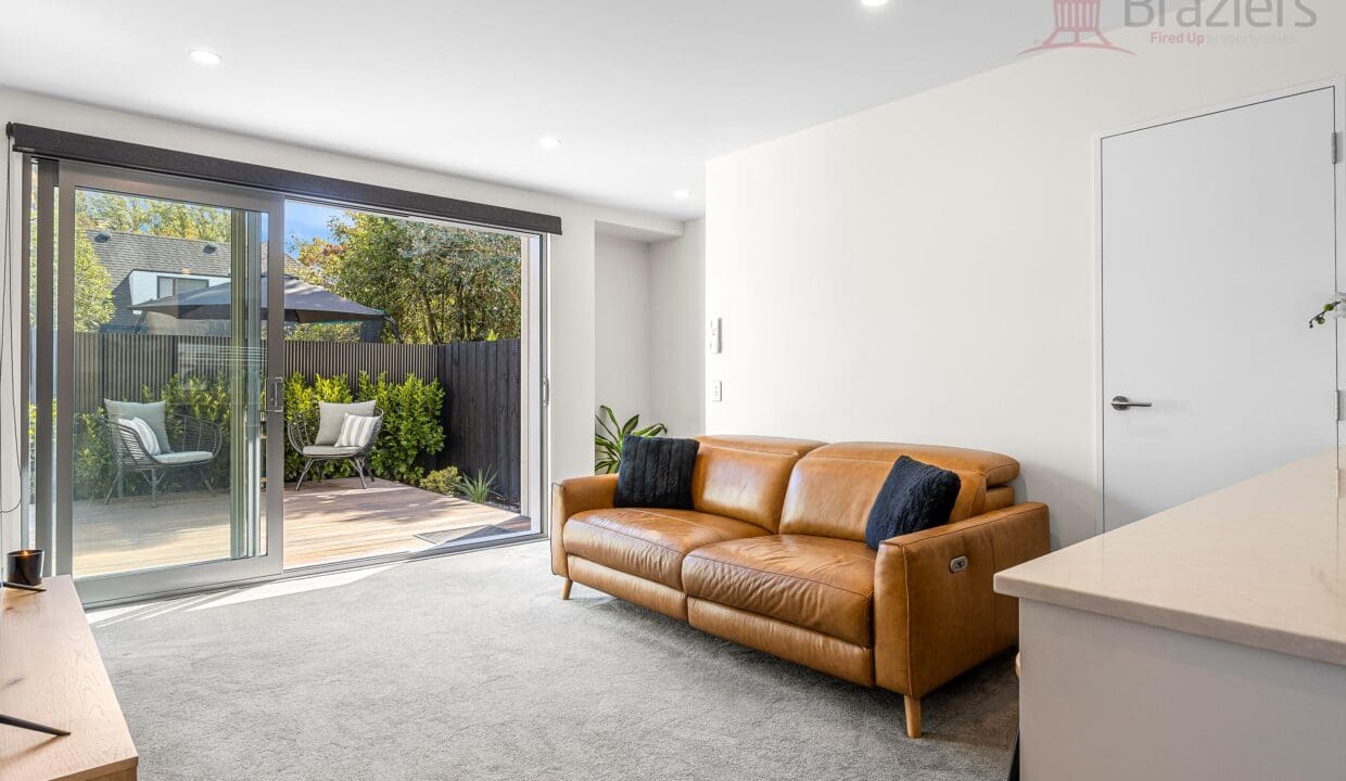 138783758__1741578366-138783758__1741562635-121077-018Open2viewID589618-208DCranfordStreet