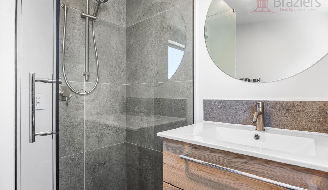 138783774__1741578366-138783774__1741562648-121283-025Open2viewID589618-208DCranfordStreet