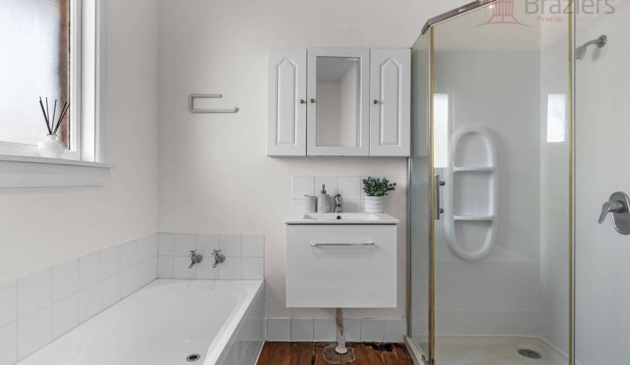 148213700__1747611508-148213700__1747608911-26646-43RavennaSt4