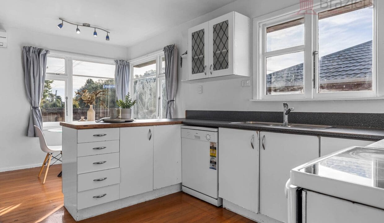 148213736__1747611508-148213736__1747608941-26578-43RavennaSt10