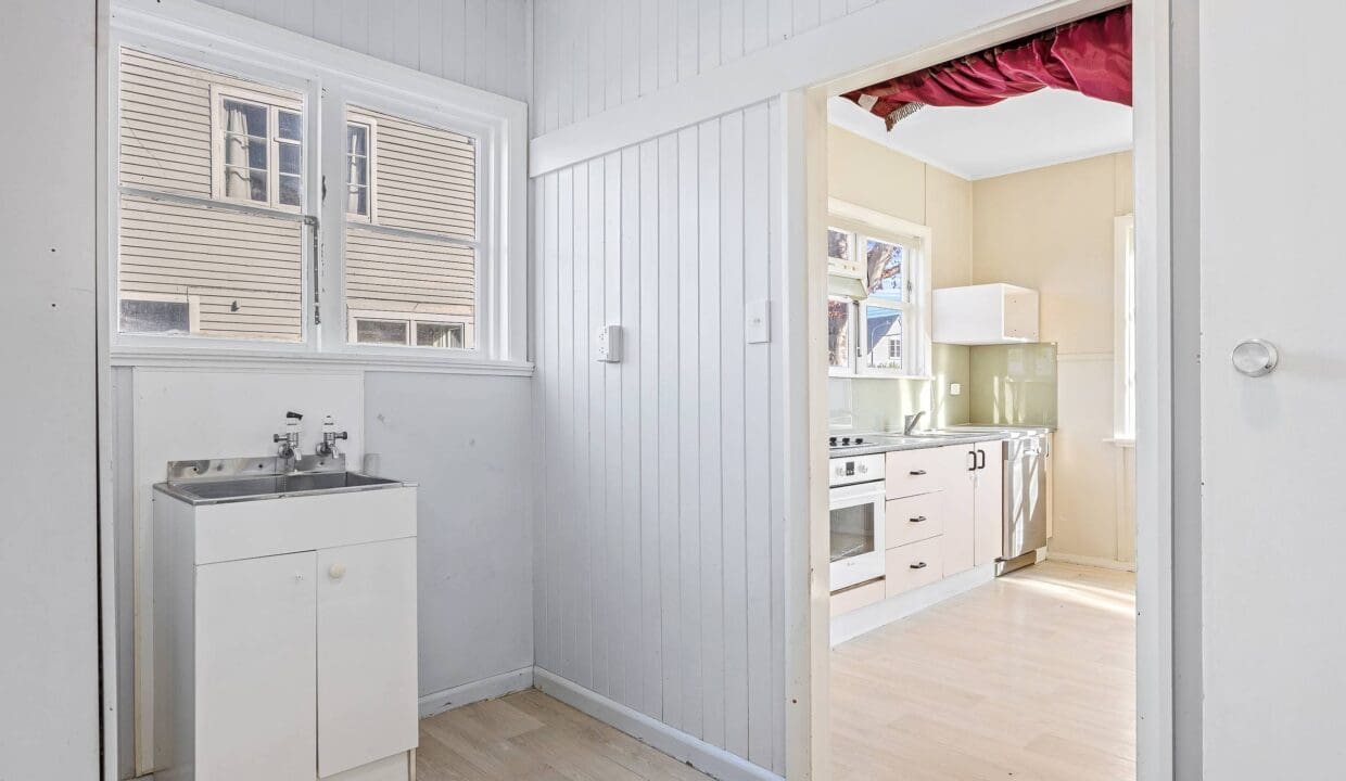 148889281__1747955408-27408-136EmmettSt9