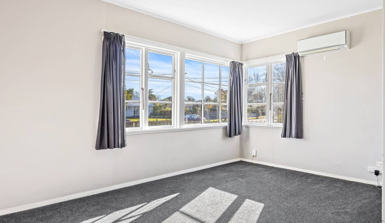 148889287__1747955413-18067-136EmmettSt10