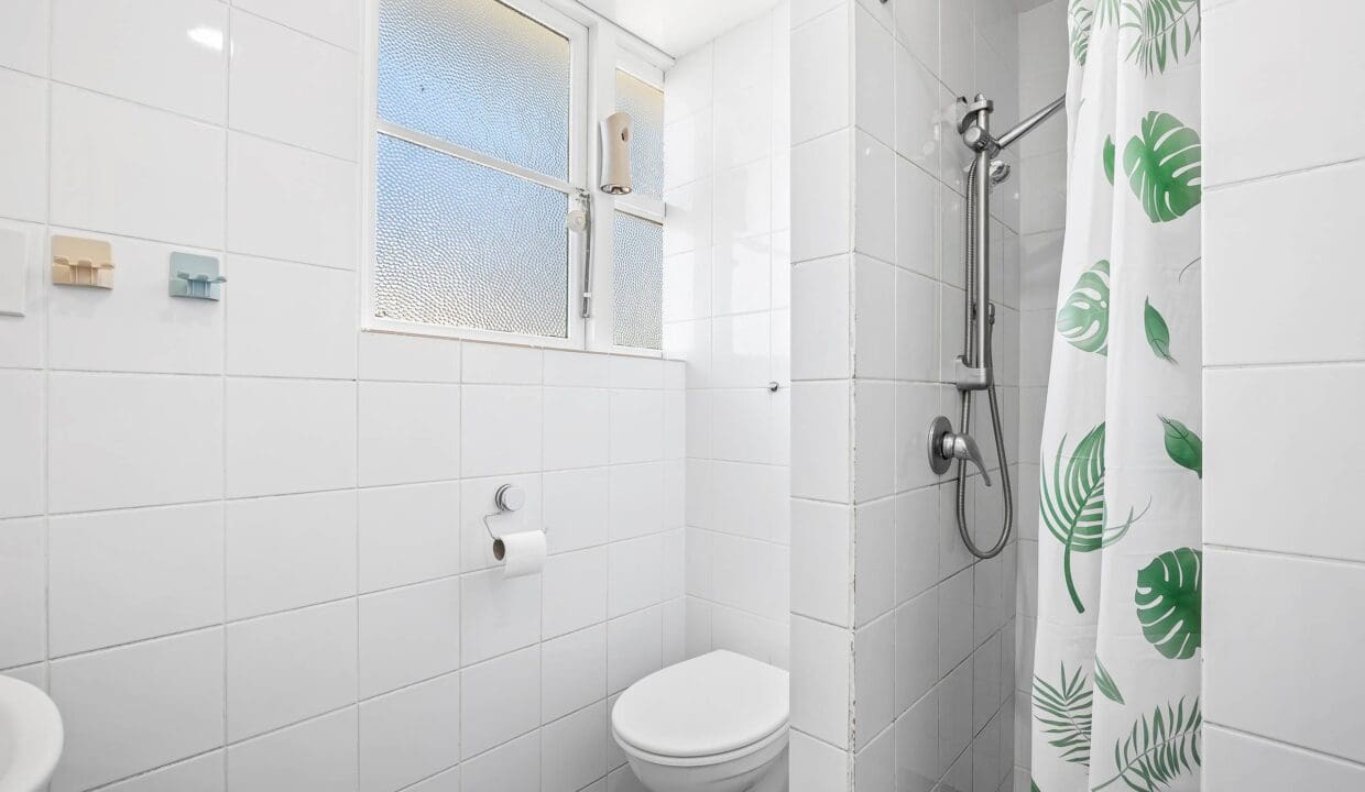 148889297__1747955430-18121-136EmmettSt13