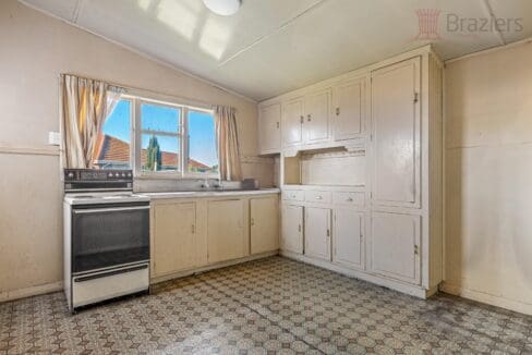 153297968__1751409041-153297968__1751235056-11767-011Open2viewID594284-467MainSouthRoadHornby