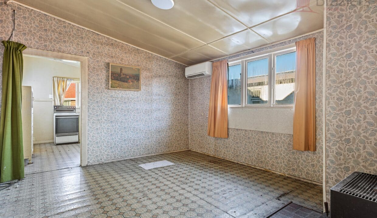 153297974__1751409041-153297974__1751235062-11820-010Open2viewID594284-467MainSouthRoadHornby