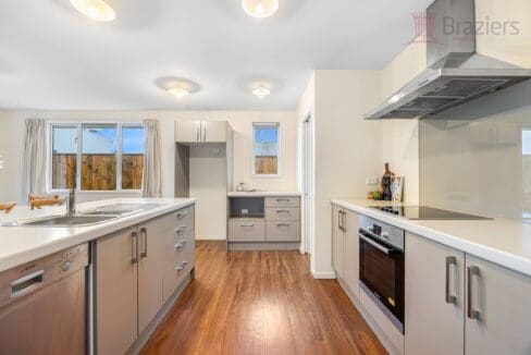 154390673__1752788421-1751850782-7-103SalisburySt18