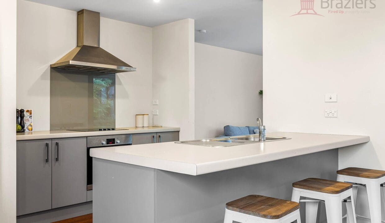 154390675__1752788422-1751850782-9-103SalisburySt20