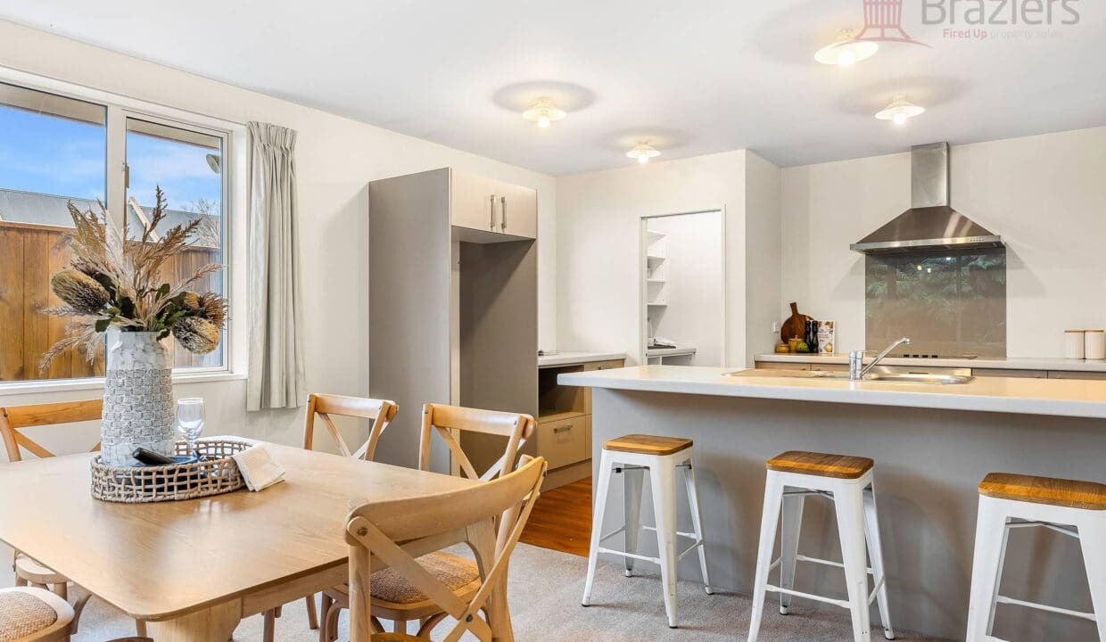 154390677__1752788421-1751850782-11-103SalisburySt24