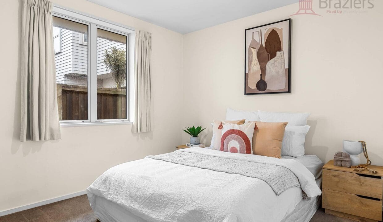 154390682__1752788422-1751850782-16-103SalisburySt7