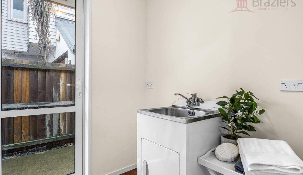 154390686__1752788422-1751850782-20-103SalisburySt10