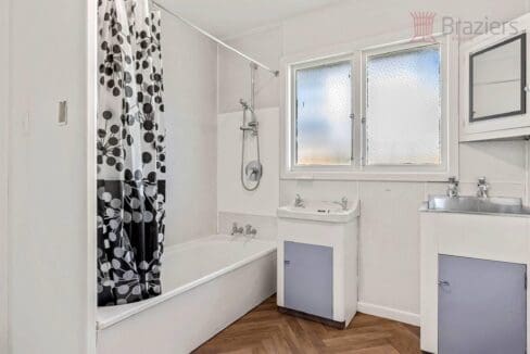 160429346__1756081546-160429346__1755909039-29311-ArmaghStreet7