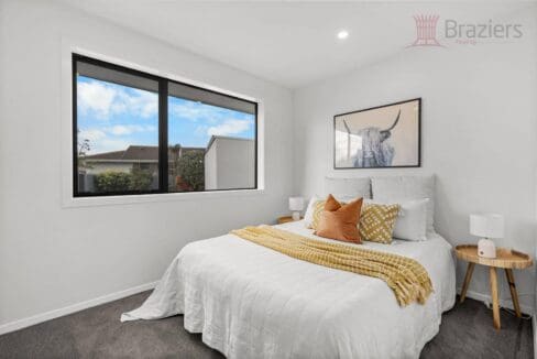 161939201__1756866299-161939201__1756866262-52690-214HENDERSON30