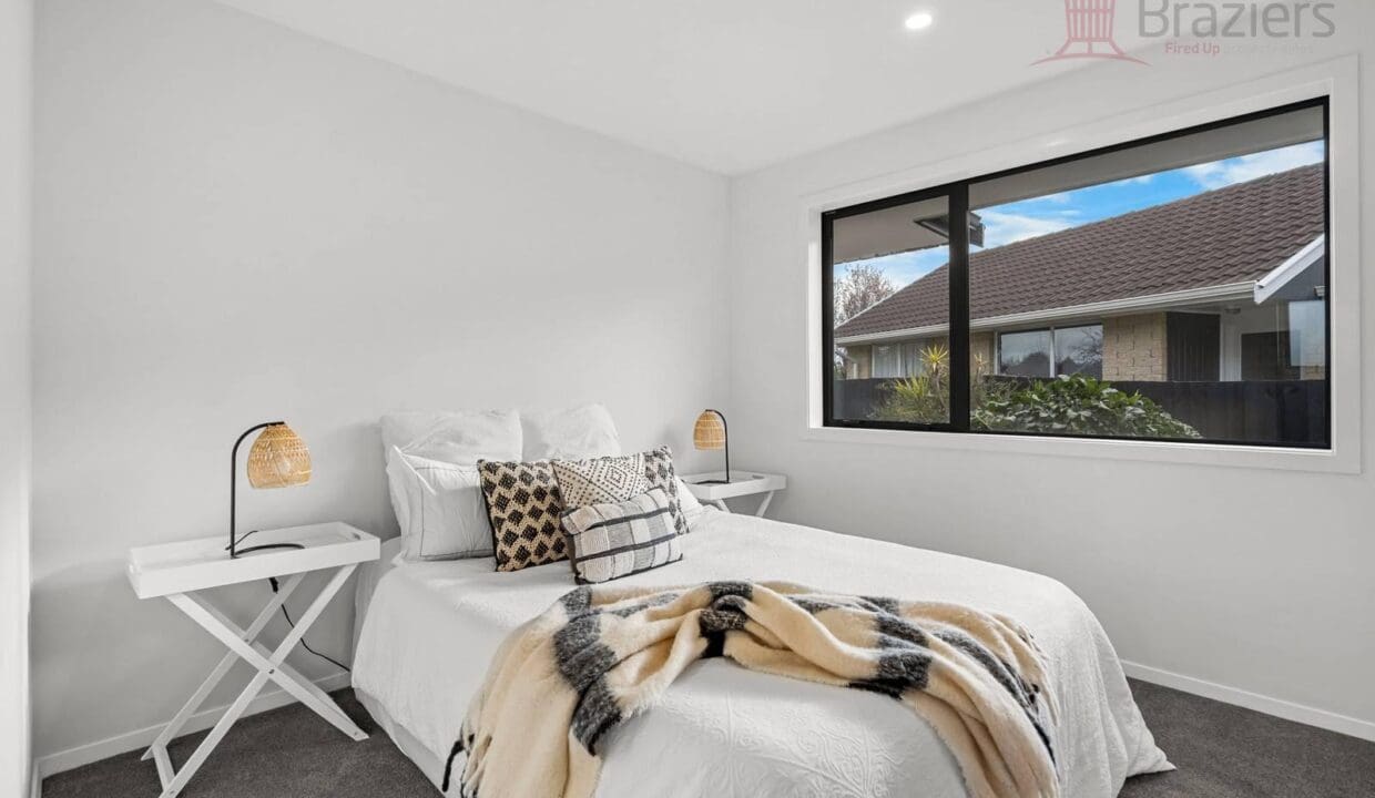 161939204__1756866299-161939204__1756866264-244397-214HENDERSON31