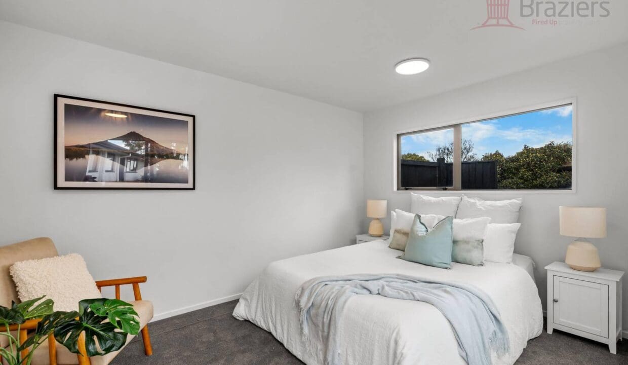 161939237__1756866299-161939237__1756866269-64152-214HENDERSON34