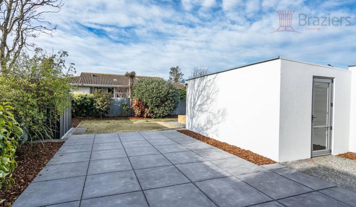 161939350__1756866299-161939350__1756866288-52894-214HENDERSON42