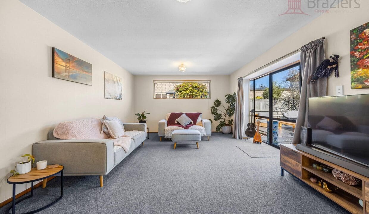 163846948__1758070547-163846948__1758070283-49105-3112StAlbansSt6