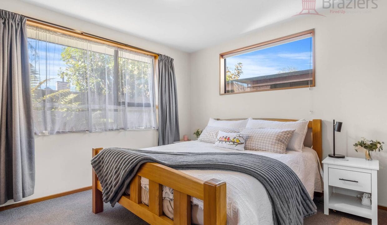 163847016__1758070547-163847016__1758070292-49134-3112StAlbansSt10