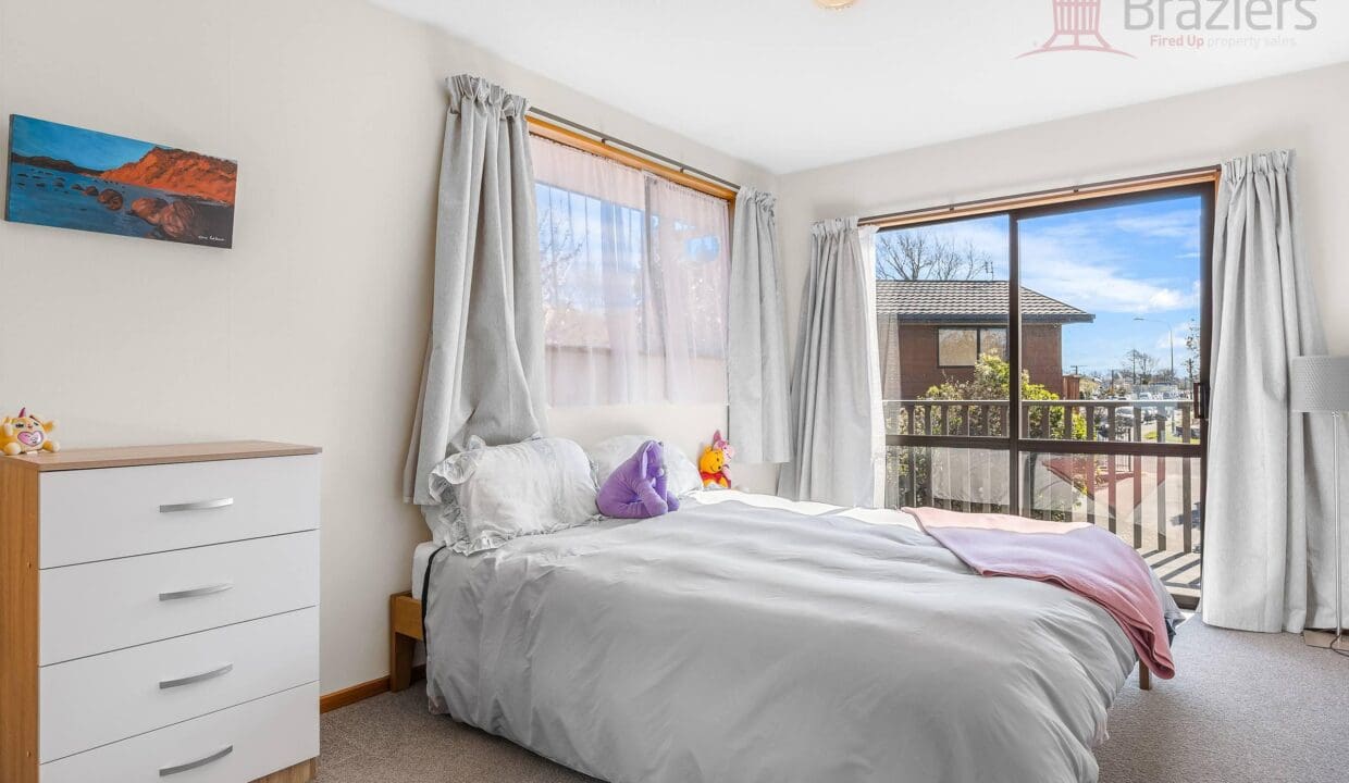 163847017__1758070547-163847017__1758070294-49328-3112StAlbansSt11