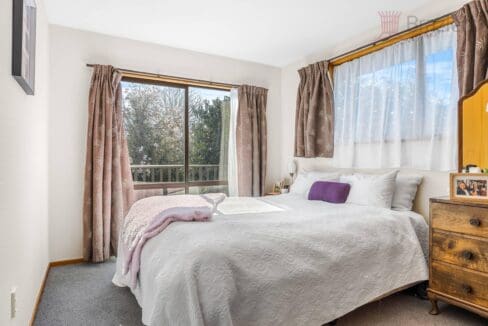 163847086__1758070547-163847086__1758070296-37431-3112StAlbansSt12