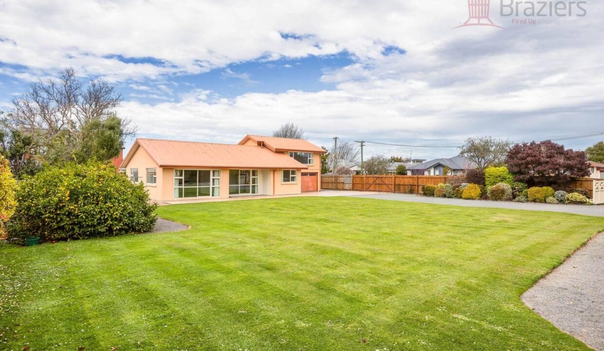 164878609__1758665825-164878609__1758662531-8335-5HALLIWELL3