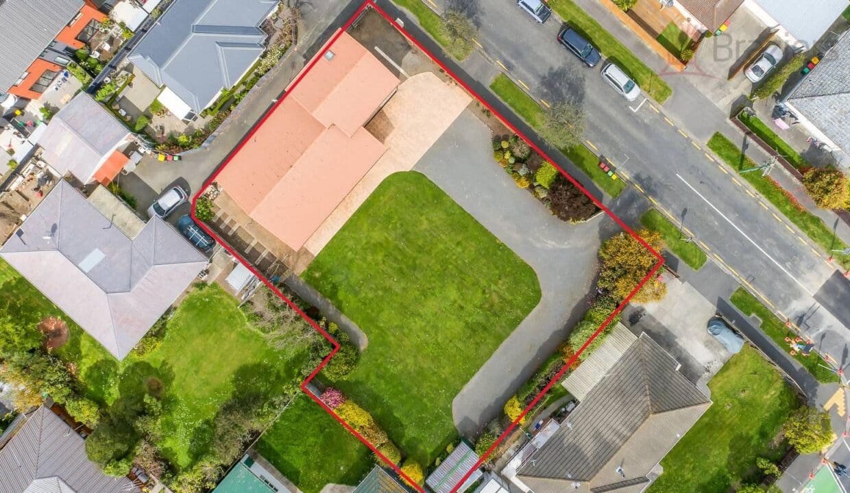 164878955__1758665826-164878955__1758662562-8351-5HALLIWELL8