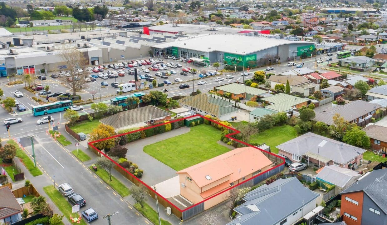 164878992__1758665825-164878992__1758662568-8384-5HALLIWELL9