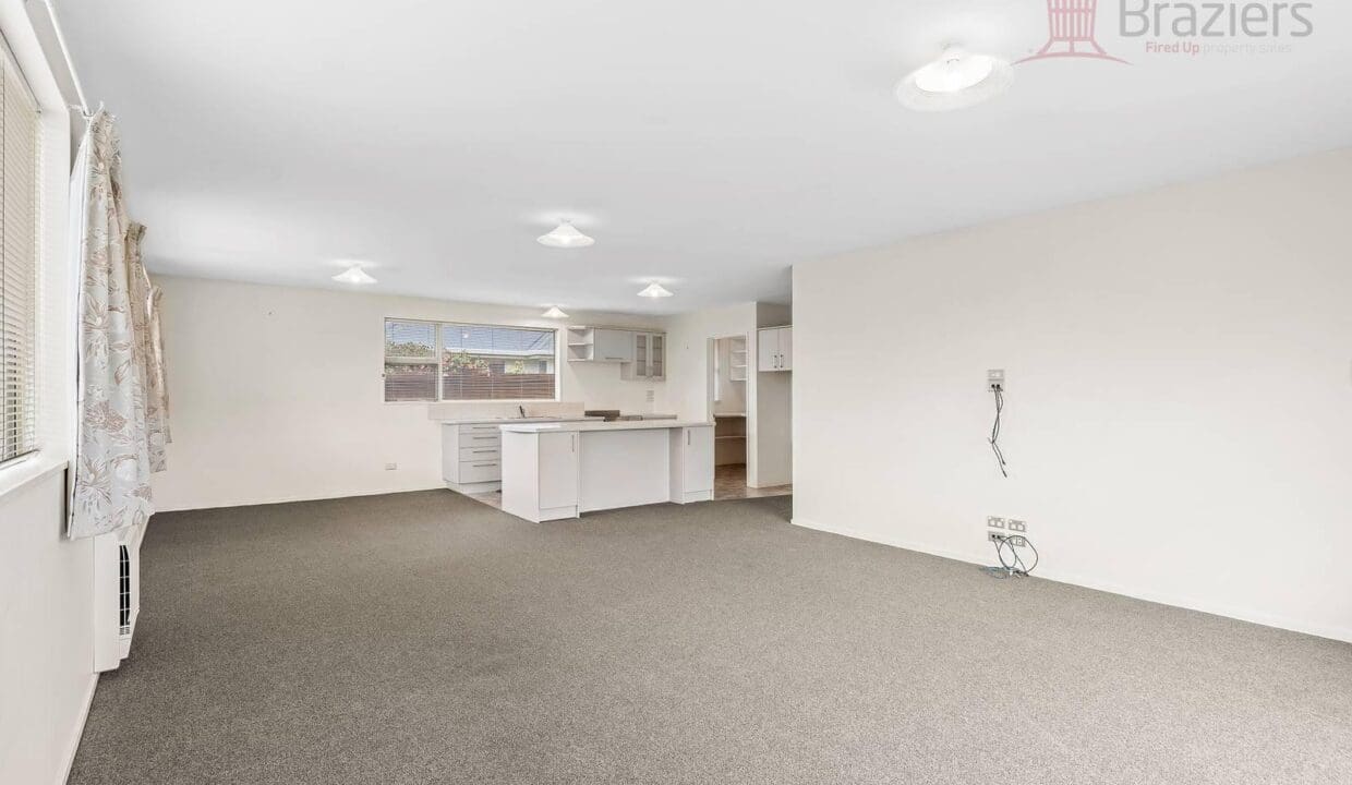 164879282__1758665825-164879282__1758662619-20009-5HALLIWELL14