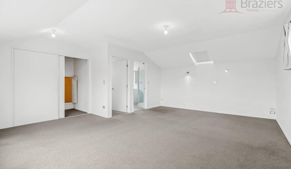 164879636__1758665826-164879636__1758662668-20070-5HALLIWELL19