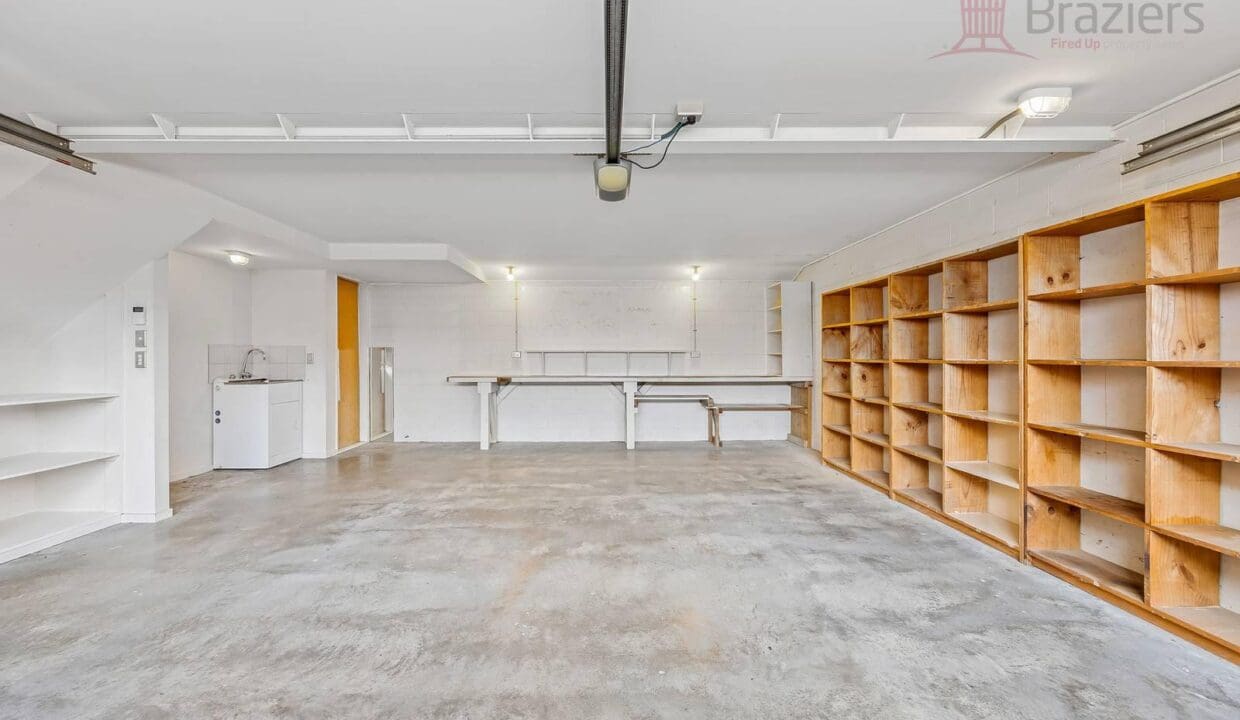 164879639__1758665826-164879639__1758662683-8469-5HALLIWELL21