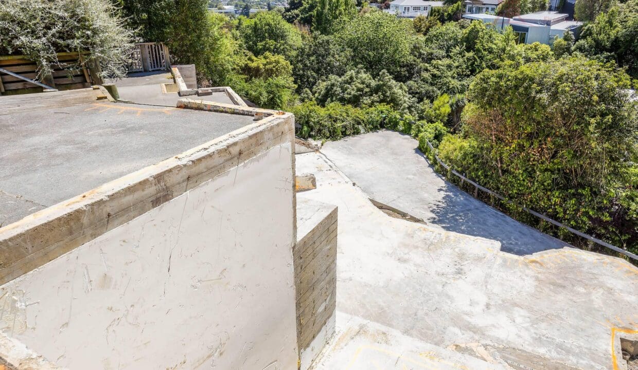 165601859__1759273497-165601859__1759137256-118377-42FValleyRoad8