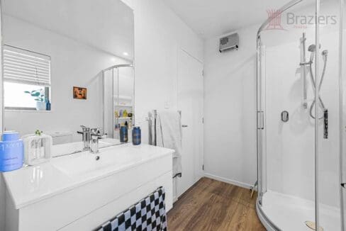 167328233__1760056829-167328233__1760049373-17828-5-90BishopSt13