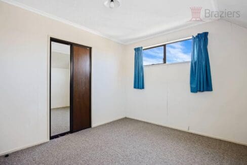 170497448__1761788164-170497448__1761788130-47727-MainRoad45a14