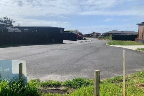 172135484__1762116615-18427-MaindrivePic8OrowaitiRoad