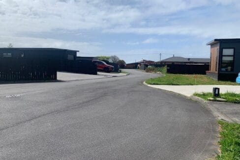 172135545__1762116622-18363-MaindrivePic4OrowaitiRoad