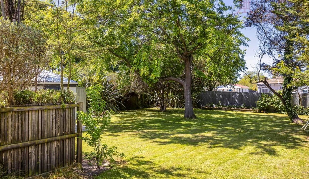 173355772__1762395704-173355772__1762380196-27098-NichollsSt542