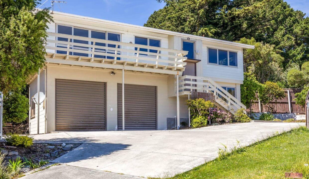 1763419582-1-CannonHillCres224A4