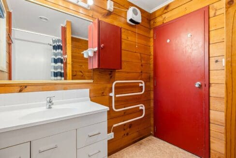 1763419582-18-CannonHillCres224A18