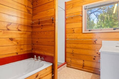 1763419582-19-CannonHillCres224A19