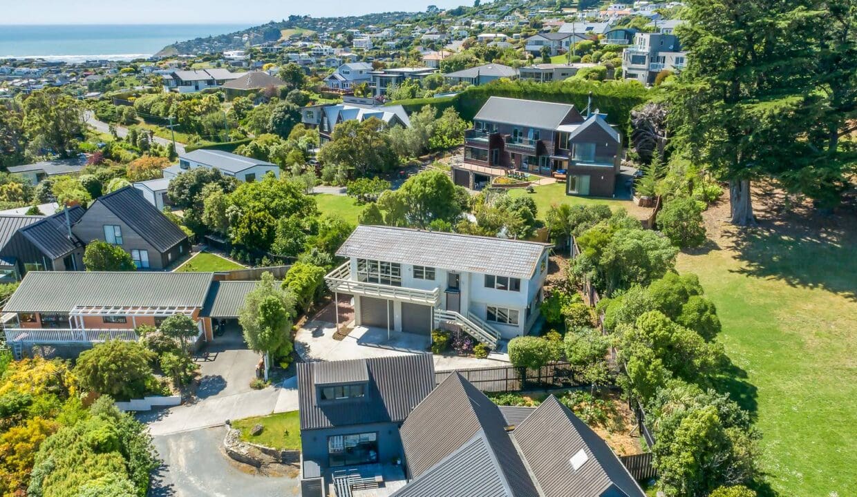 1763419582-4-CannonHillCres224A8