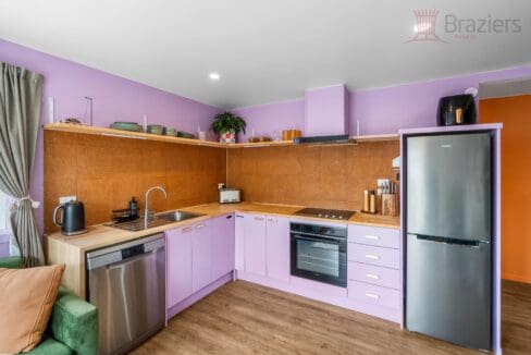 176729729__1764190702-176729729__1764110727-32606-DSC05766