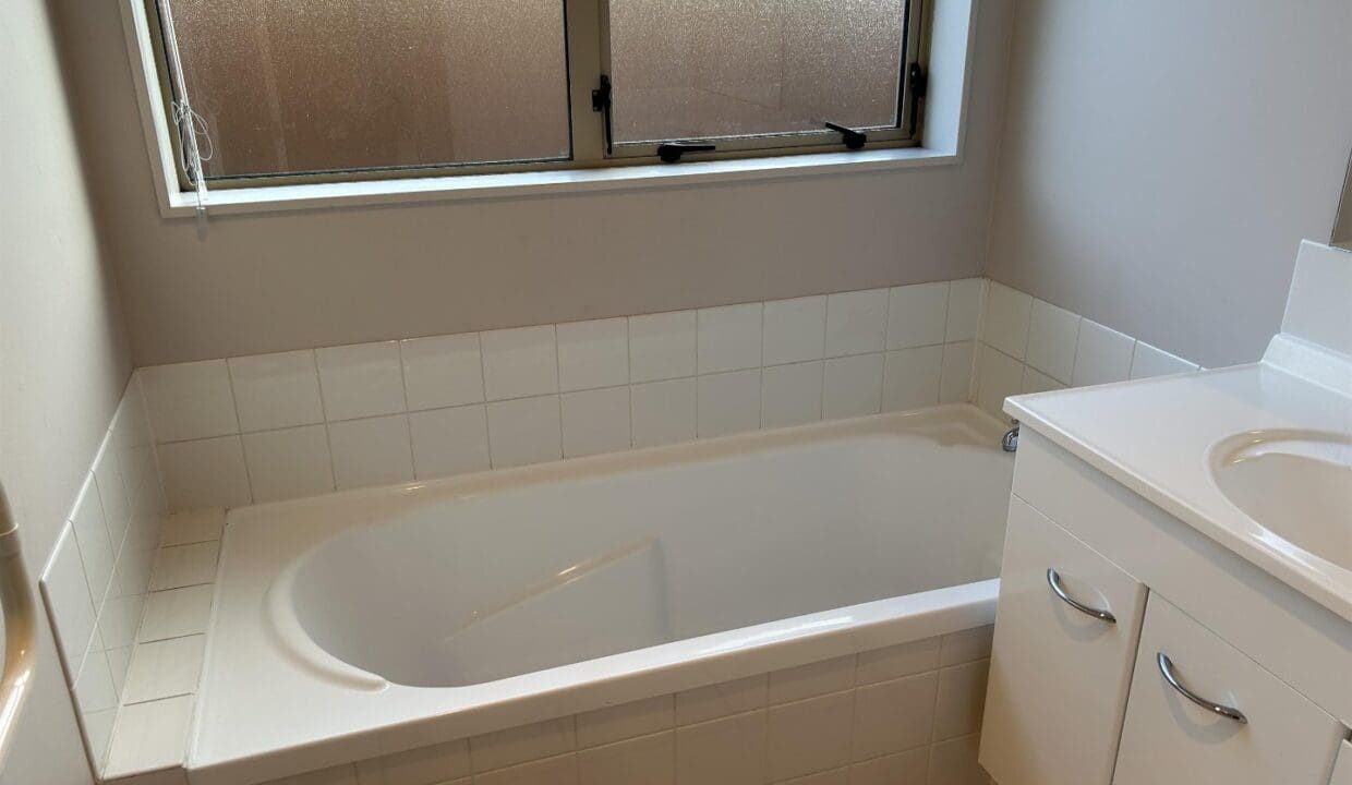 RBPR008683-RBPI010157