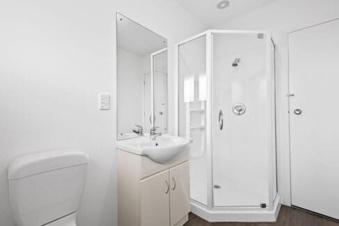 RBPR012393-RBPI010073