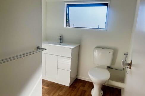 181080365__1766446172-36024-3-15DraperStreetRichmondBathroomAEpic2