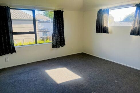 181080366__1766446174-35946-Bedroom1for3-15DraperStreetAE