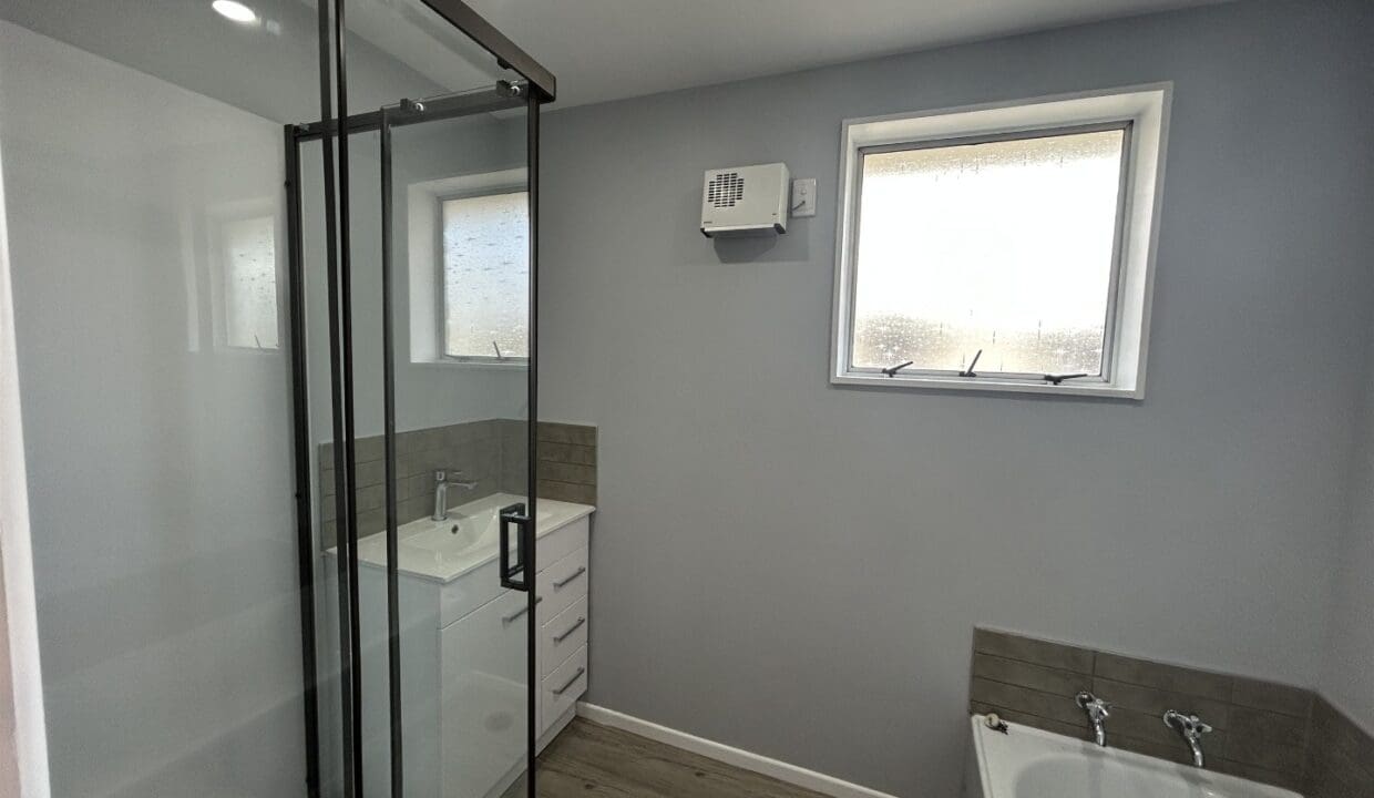 RBPR012400-RBPI010356