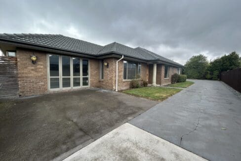 RBPR012389-RBPI010572